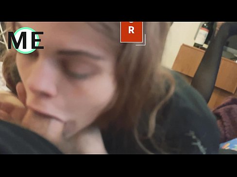 ❤️ Kurkkumulkku, revityt sukkahousut ja revityt korkokengät kiva tavata Pornovideo at us ❌️
